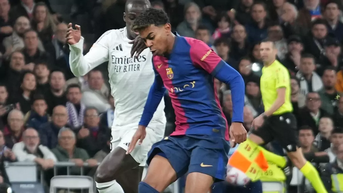 Nhận định Barcelona vs Brest