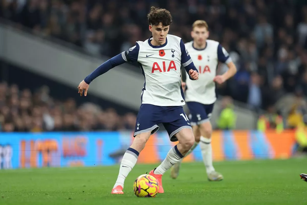 Nhận định Tottenham vs AS Roma